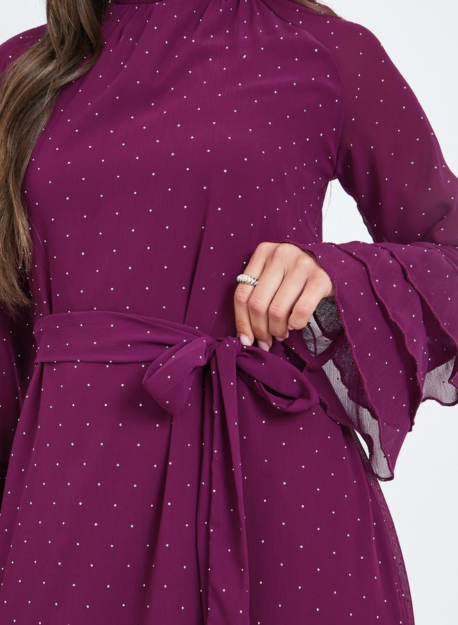 ستايلي فستان طويل بأكمام مكشكشة وتفاصيل مرصعة - Image 3